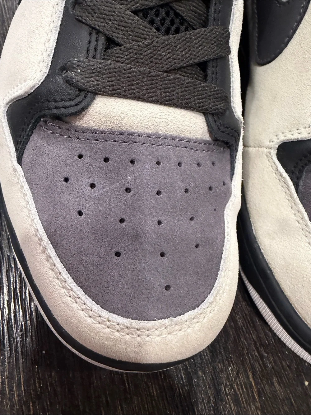 Men’s Rare 2007🔥 Nike Banger Gray/Black Suede Skate Shoes dunk size 10